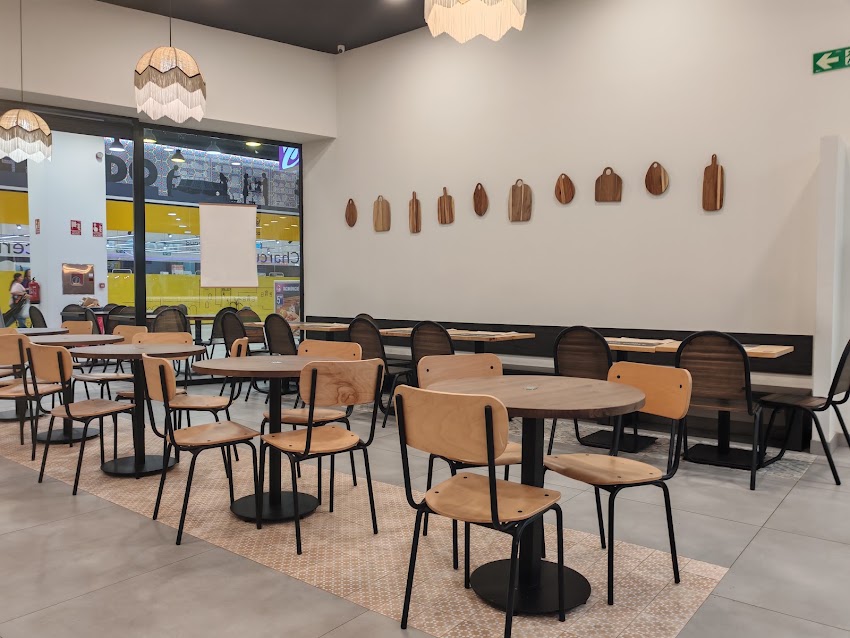 Del Poble Pizzeria Arcángel
