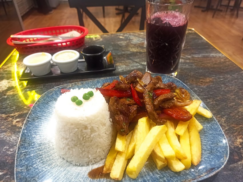 La Brasa Roja – Paral·lel