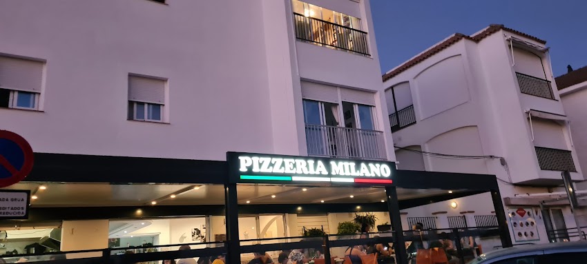 Pizzería Milano, @pizzeria Conil