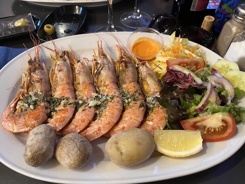 Restaurante-Gastro-bar LA BAHIA