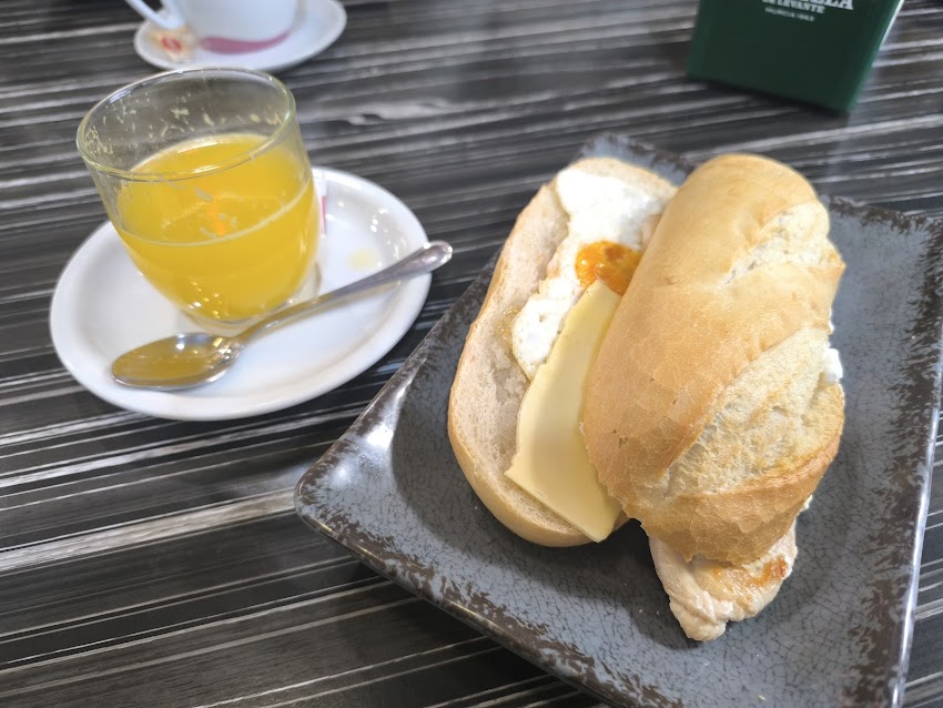 Café Deporte Bar