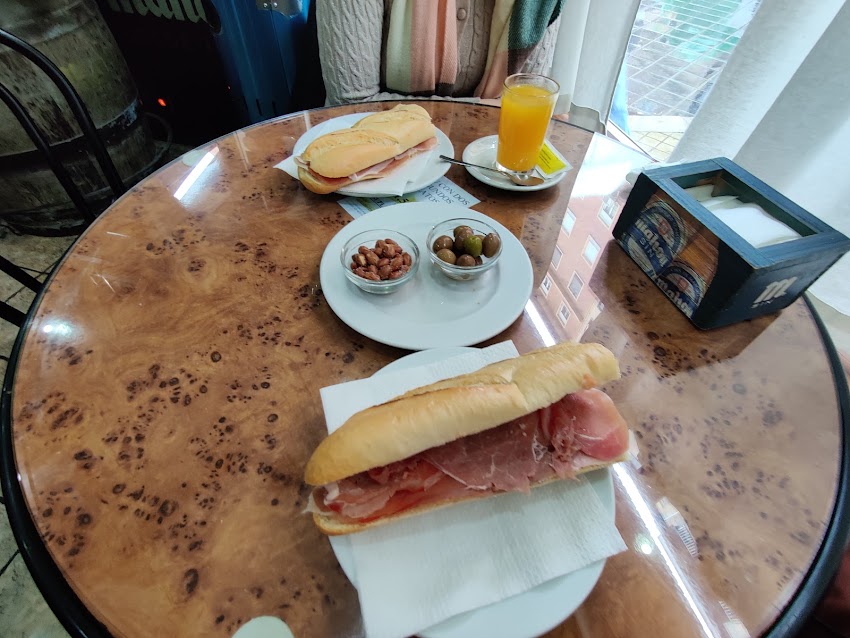 CAFETERÍA L´ANTIGA