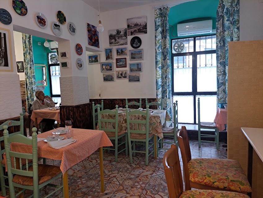 Abuela Justa Casa de Comidas