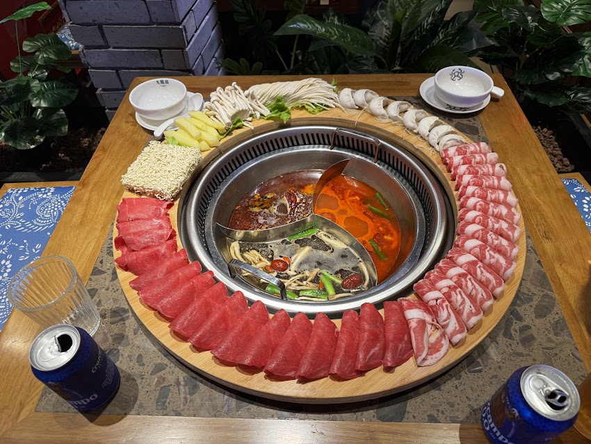 Red Dragon Hot Pot