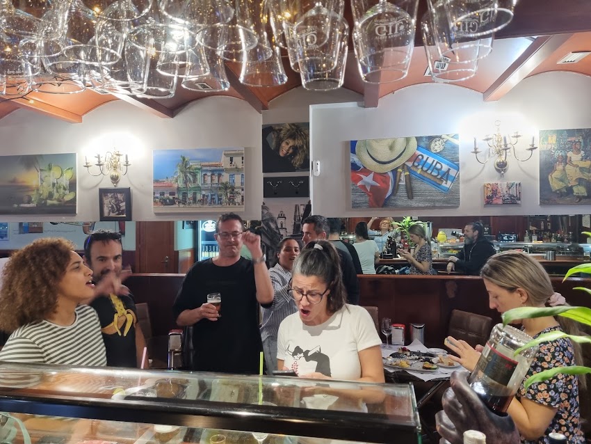 Bar Splendor Cubano