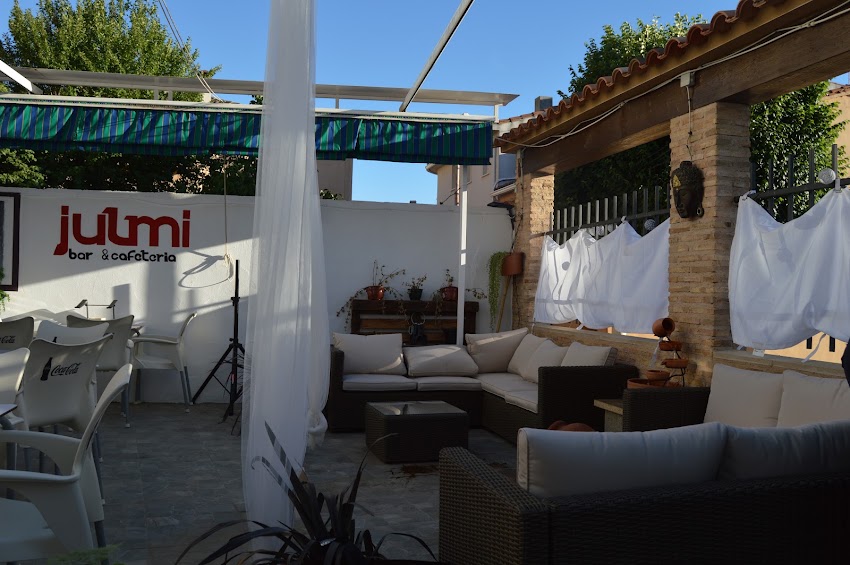 Bar Julmi