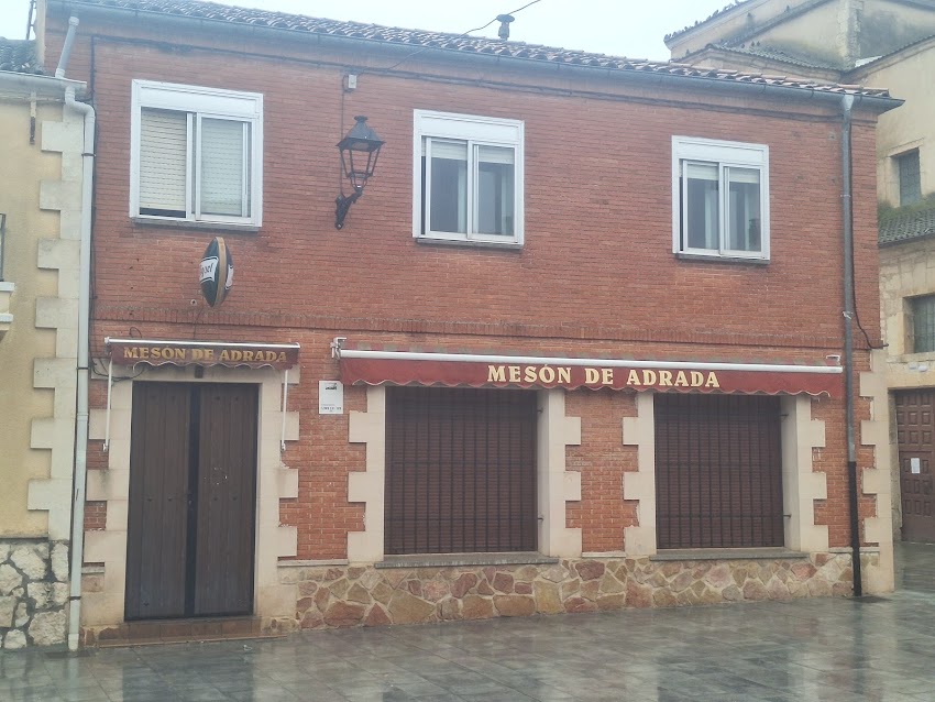 Mesón de Adrada