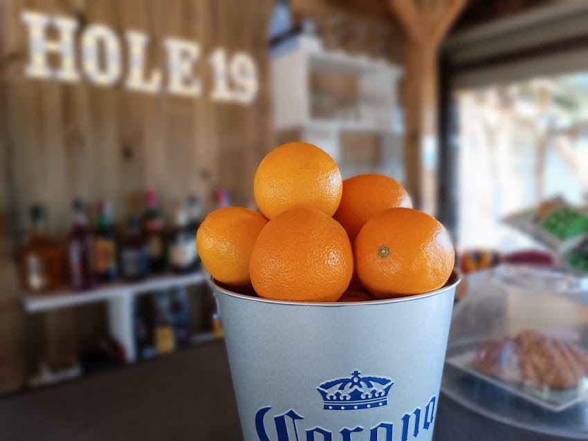 Hole 19 Sports Bar Golf