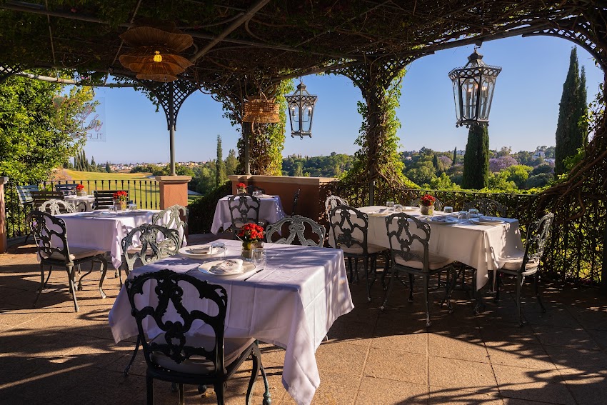 Olà Beirut Anantara Villa Padierna