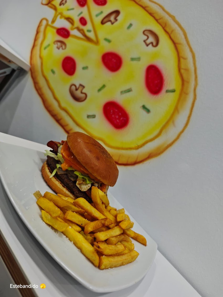 La Caprichosa Pizzeria
