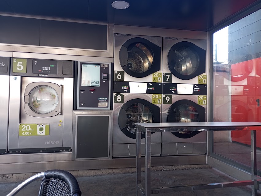 Estación de servicio Cepsa MIRALBUENO