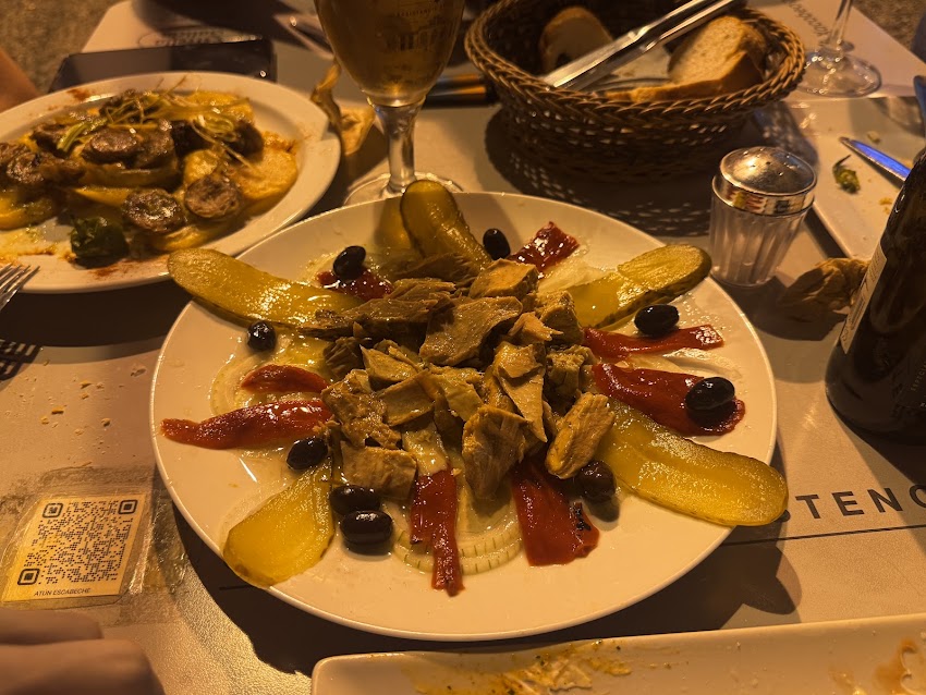 Atún Escabeche
