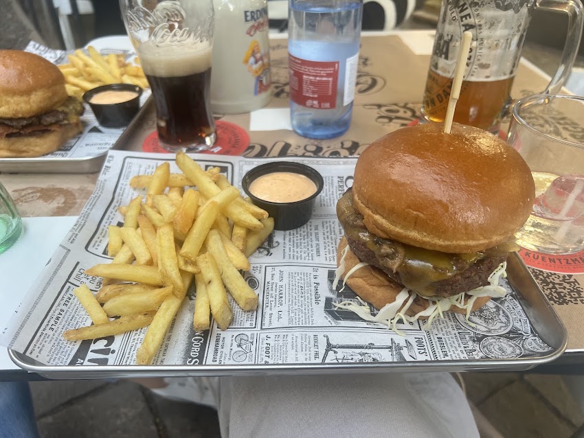 Ghio’s Burger Crafters