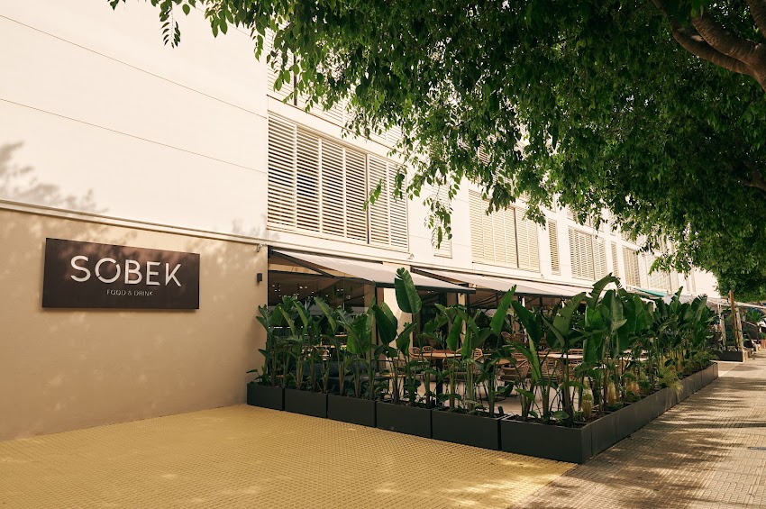 SOBEK IBIZA Food & Drink