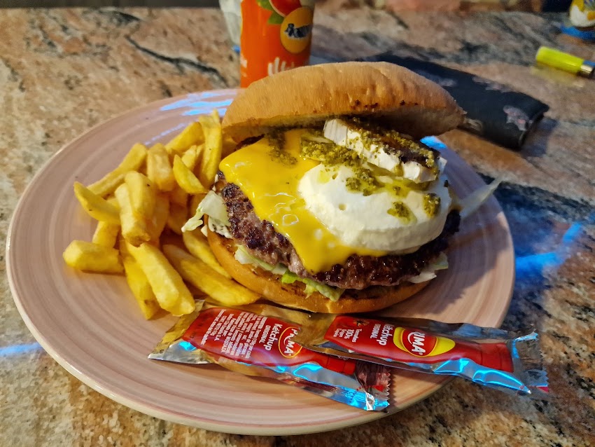 Chef’s Burger