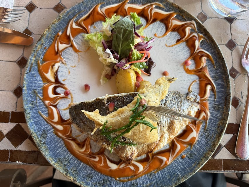 The Garden Restaurant / Restaurante El Jardín