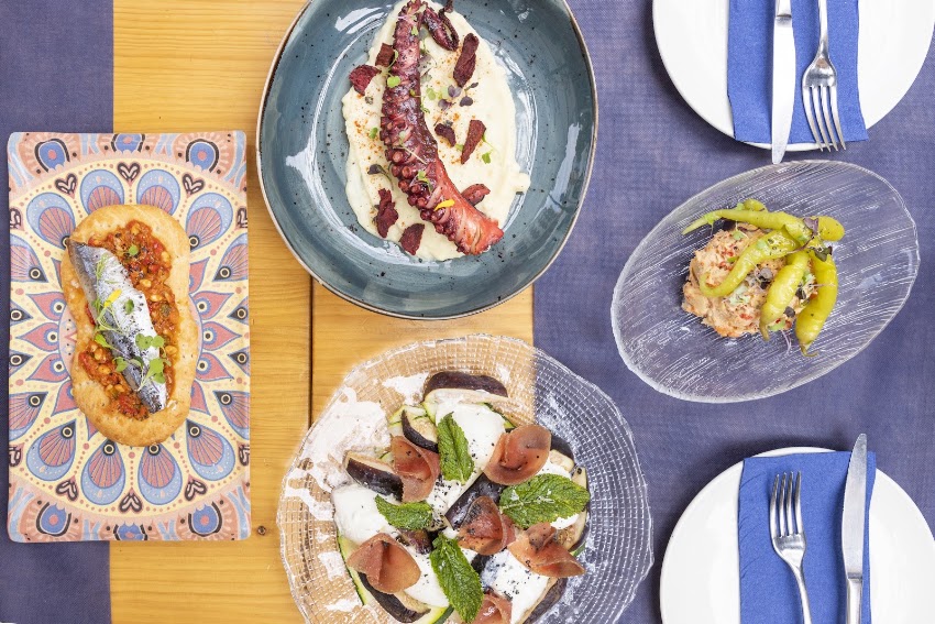 Tapeando | Bar de tapas y pintxos en Valencia | Taberna y Cervecería
