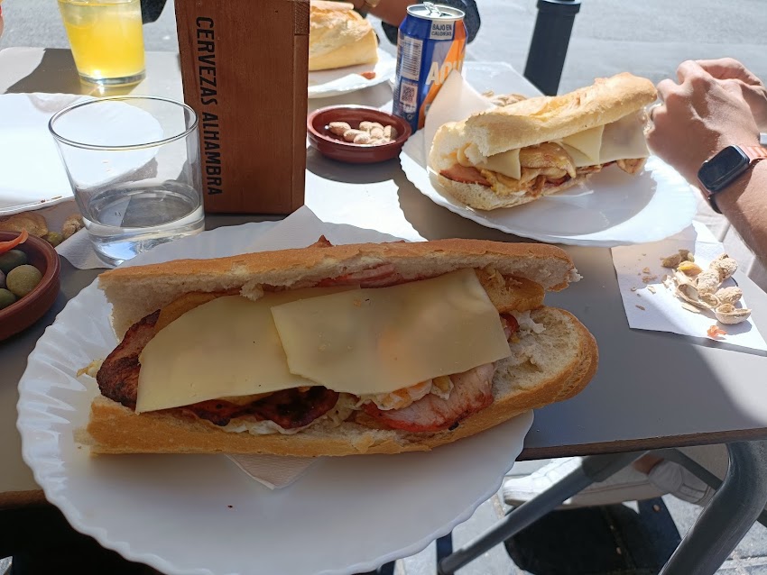 Bar Cervecería El Carro