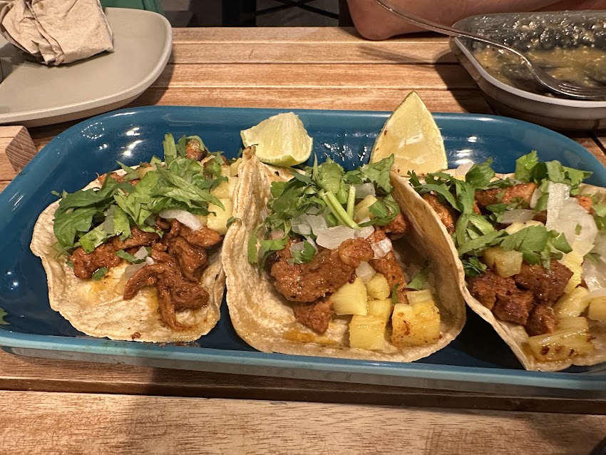 Benditos Sueños | Tacos | Chilaquiles | Mezcal