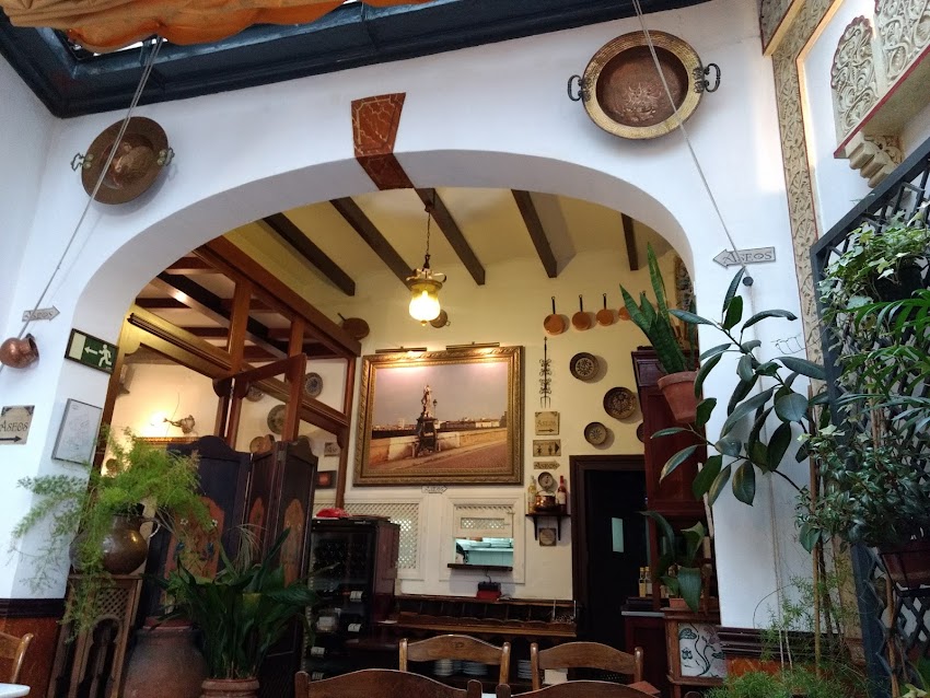 Taberna Salinas