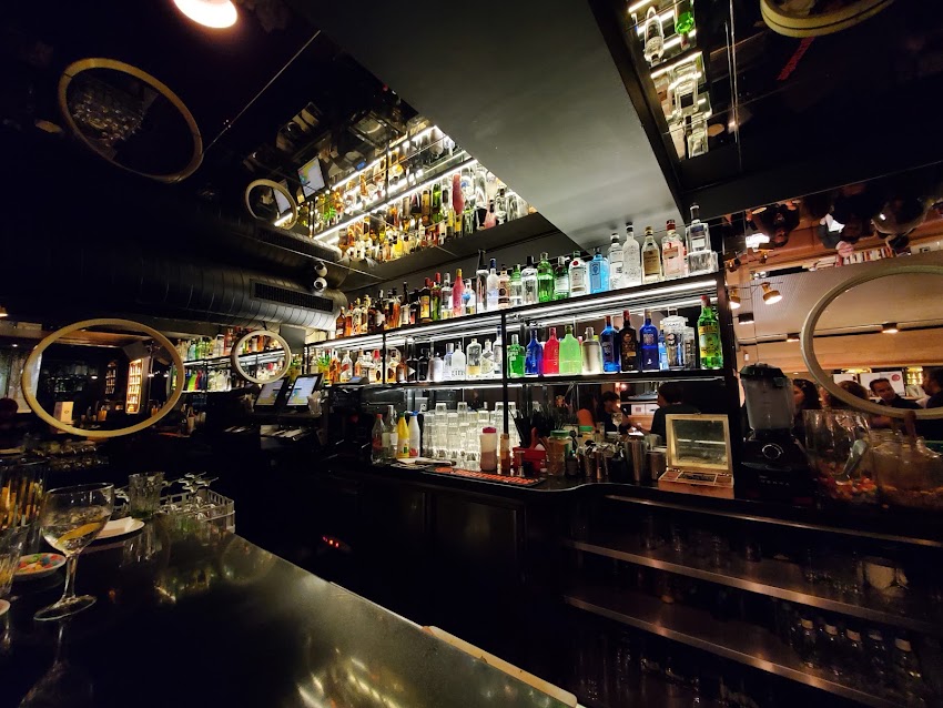 Gin Club