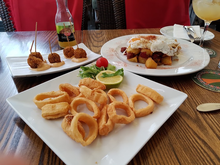 Bandera Tapas Y Copas