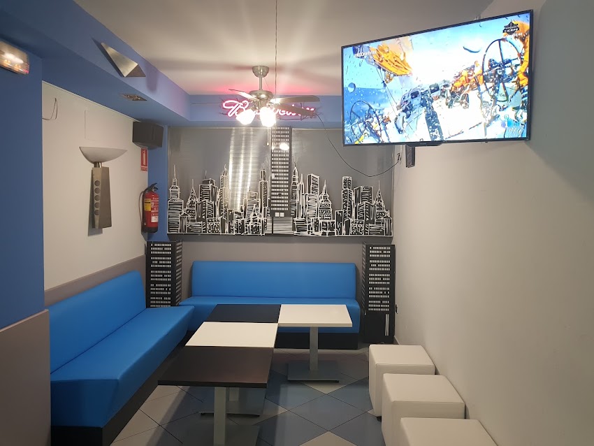 Bar Metropolis