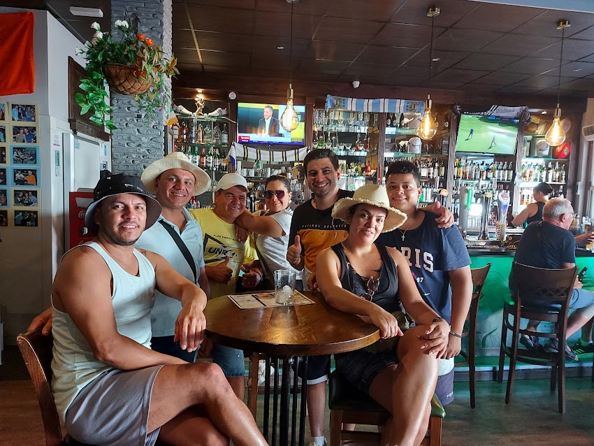 Singletons The Cabo Roig Inn