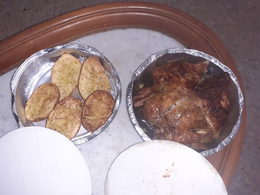 Asador De Pollos Martinez