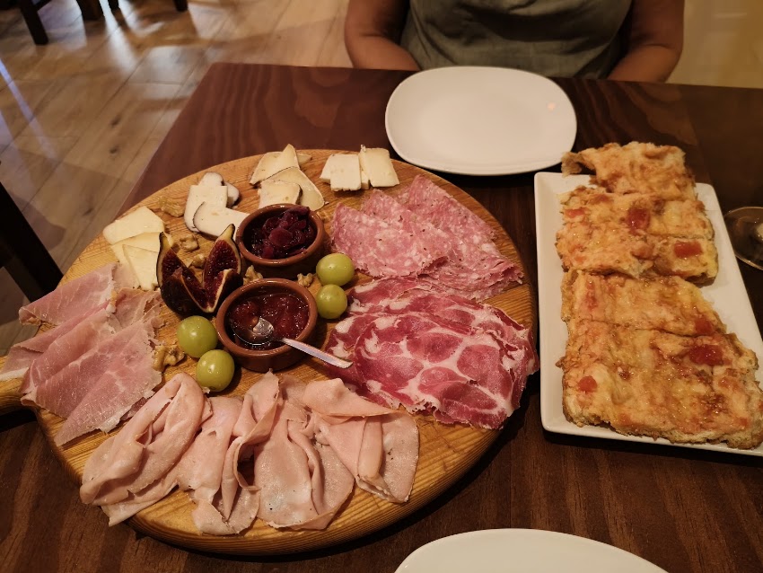 LA BOTTEGA MARAGALL -WINE BAR