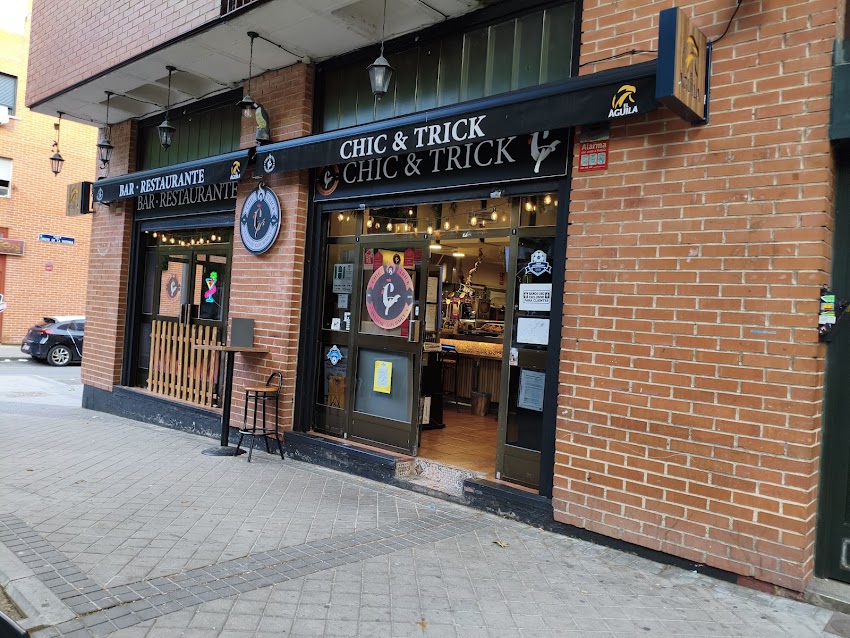 Chic & Trick Bar-Restaurante