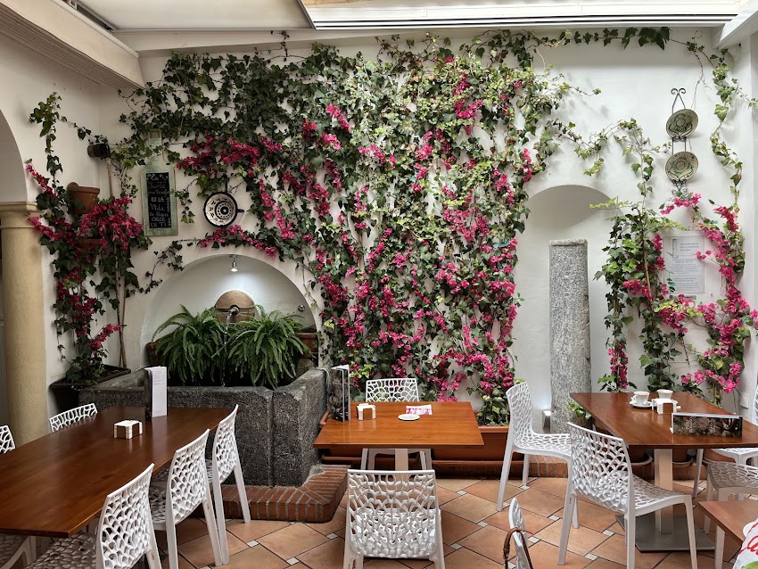 Patio Romano
