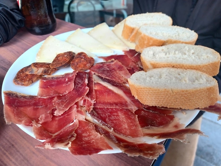 Cafe Bar la Plaza
