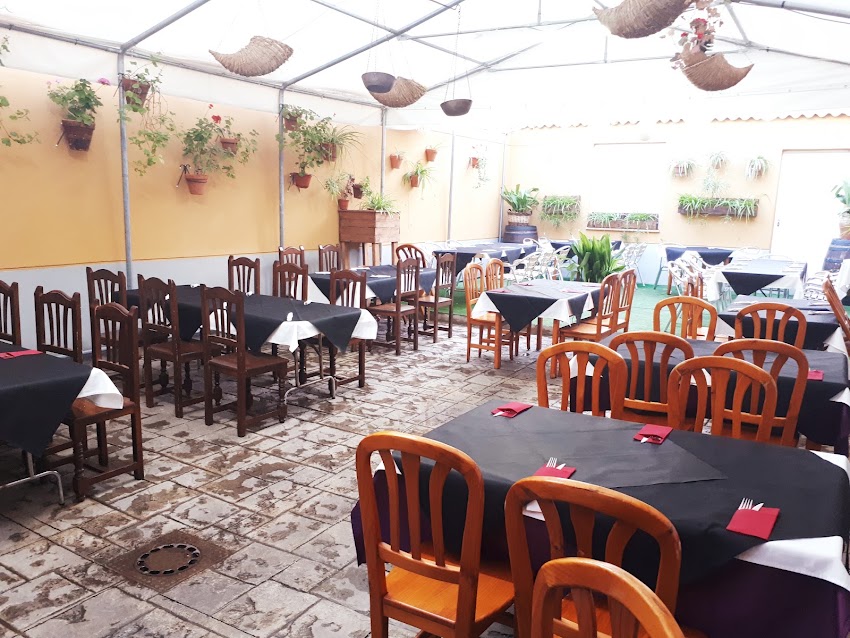 Restaurante – Asador LUJAN