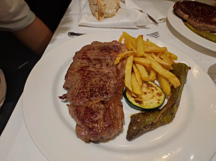 La Casa de la Cerveza, tapería.