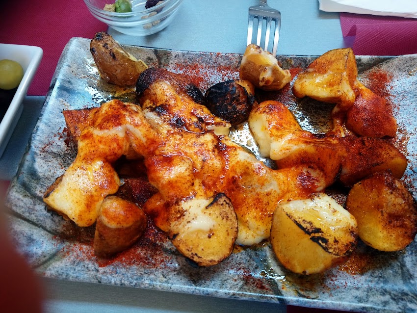 Cafetería bar Serruchi