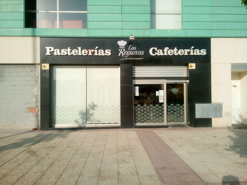 Los Reyunos. Pastelerías, Panaderías, Cafeterías – Sucursal Malasaña