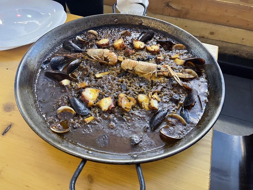 Cafeteria /Restaurant Mont-Gust