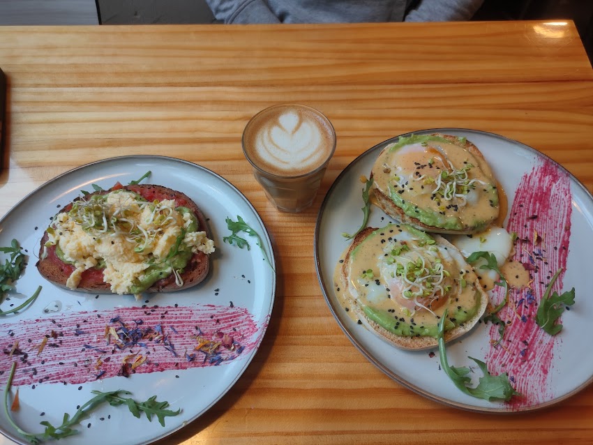 Frida Brunch Iturrama – Specialty Coffee & Street Food