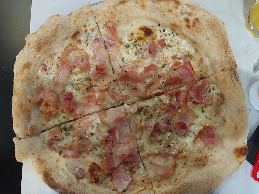 PIZZERIA LA GRIETA