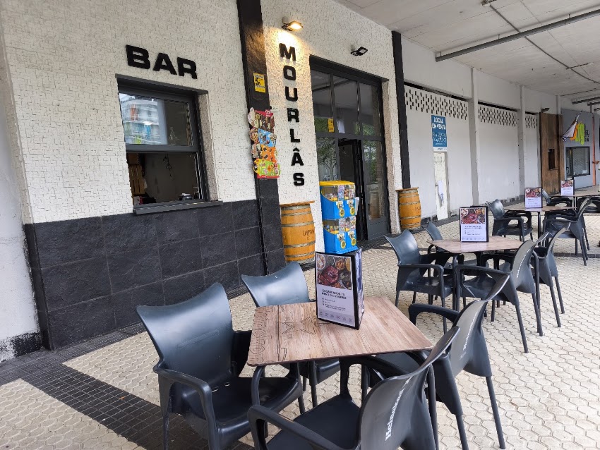 BAR MOURLAS