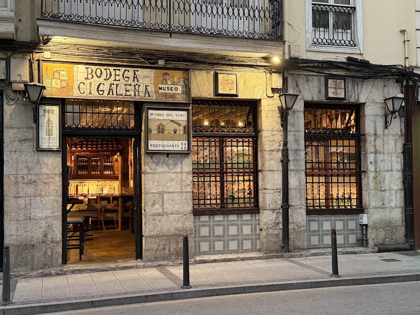 Bodega Cigaleña