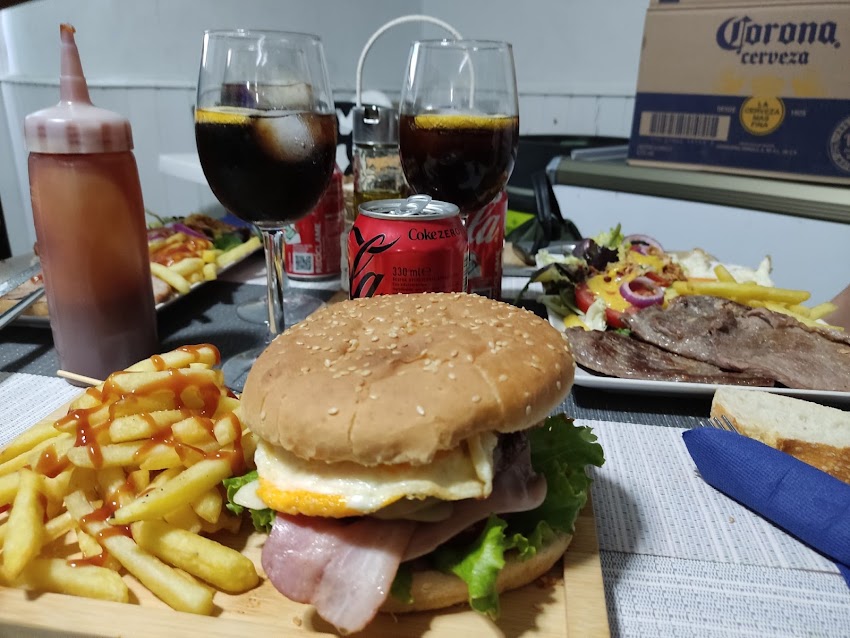 Café Bar Avenida 13