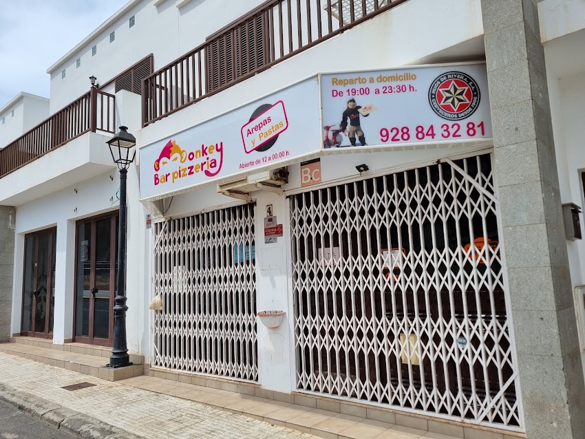 Monkey Bar Pizzería