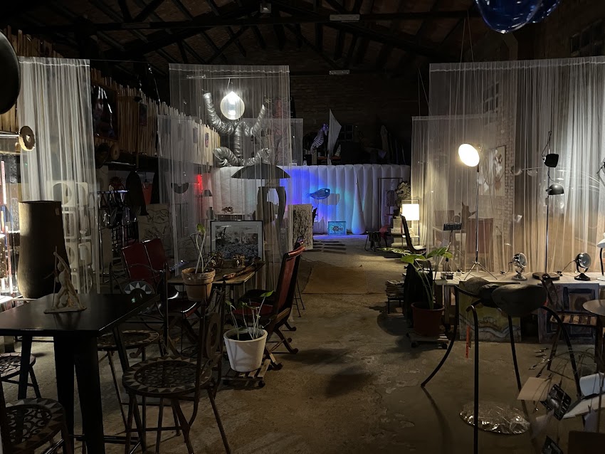 AIREARTE BAR-CAFÉ CONCEPT STORE