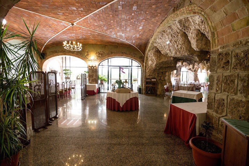 La gruta de Victor Restaurant