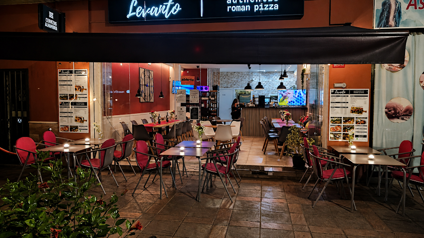 Restaurante Pizzeria Levanto By Refla
