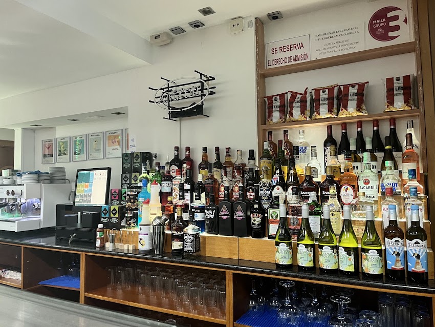 Cafe bar boss