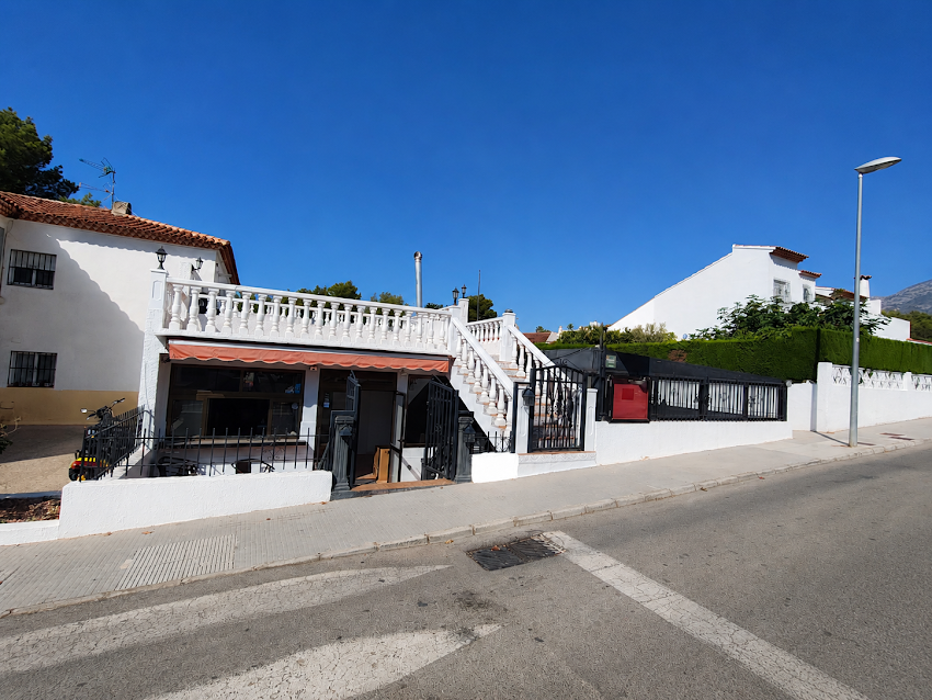 Pinar De Garaita By Familia Leo