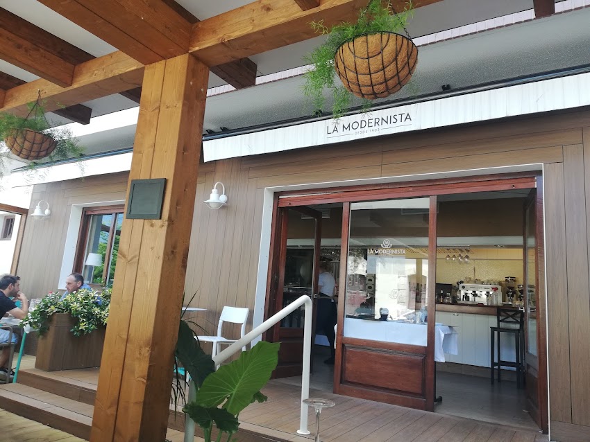 La Modernista Bar – Restaurante